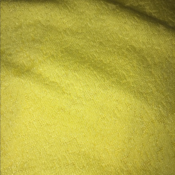 NWT Yellow Peplum Top - Picture 5 of 6